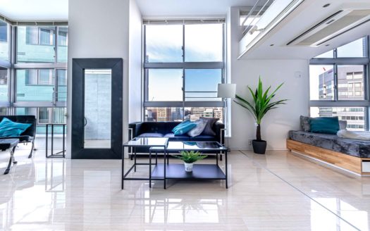 新宿を一望できるタワーマンション風ハウススタジオ|LAG SPACE SHINJUKU#2