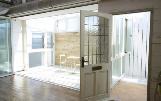 渋谷から10分 自由が丘の格安撮影スタジオ:スタジオ南南西