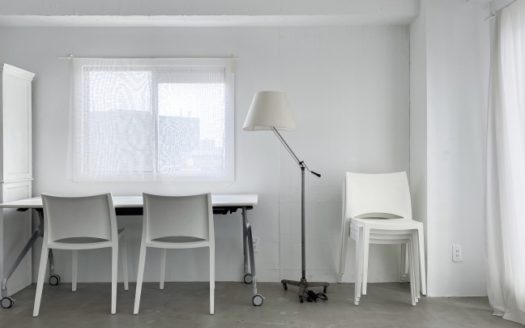 都内でも貴重な広大な屋上で撮影できるスタジオ|THE ROOF