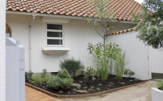 広大な庭を使った撮影に 目黒区の一軒家ハウススタジオ|SHILO STUDIO MEGURO