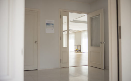 広大な庭を使った撮影に 目黒区の一軒家ハウススタジオ|SHILO STUDIO MEGURO