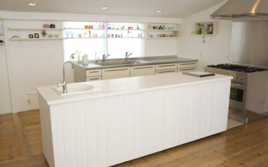 渋谷から10分 自由が丘の格安撮影スタジオ:スタジオ南南西