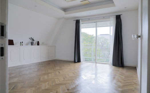 広大な庭を使った撮影に 目黒区の一軒家ハウススタジオ|SHILO STUDIO MEGURO