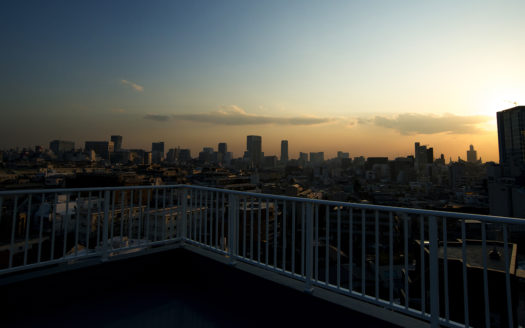 広々とした室内と屋上が使える原宿のハウススタジオ|Andante 9