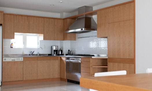 広大な庭を使った撮影に 目黒区の一軒家ハウススタジオ|SHILO STUDIO MEGURO