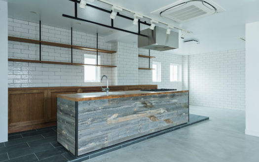 表参道エリアのスタイリッシュなキッチンスタジオ|purulico