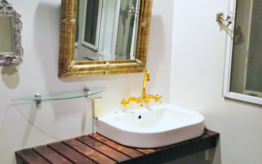 豊富なシチュエーションで撮影ができる1棟ハウススタジオ|STDUIO CALANQUE