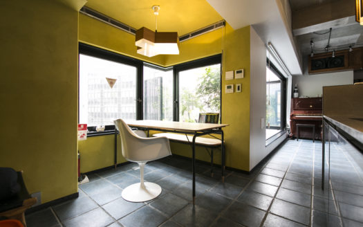 渋谷でデザイナーズ設計のハウススタジオで撮影|WISE OWL HOSTELS