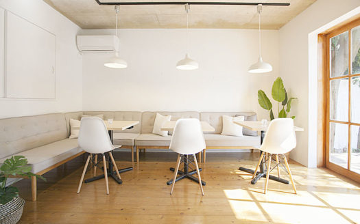 自然光が差し込むキッチンが魅力 一軒家ハウススタジオ|Gravity