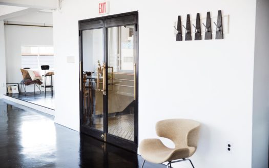 センスを感じさせるインテリア 千駄ヶ谷エリアの撮影スタジオ|GIRL