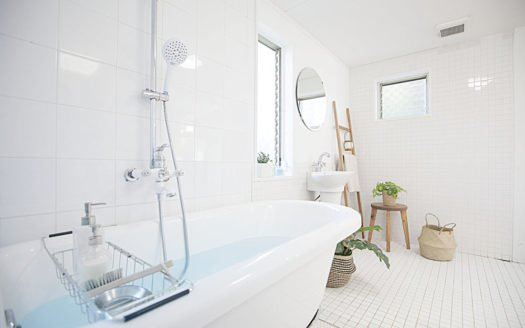 自然光が差し込むキッチンが魅力 一軒家ハウススタジオ|Gravity