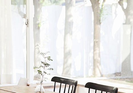 自然光が差し込むキッチンが魅力 一軒家ハウススタジオ|Gravity