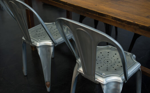 小物充実な学芸大学のおしゃれなキッチンスタジオ|STUDIO iiwi