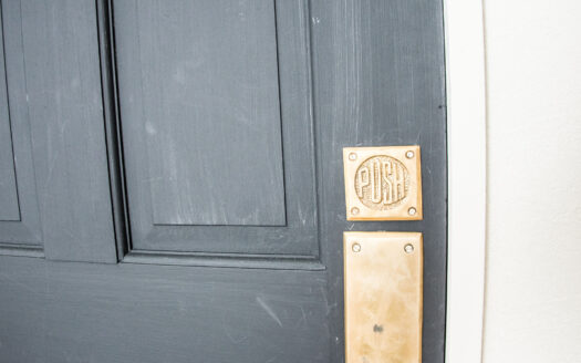 三軒茶屋の白ホリとハウススタジオの併設された空間|PBI photo studio